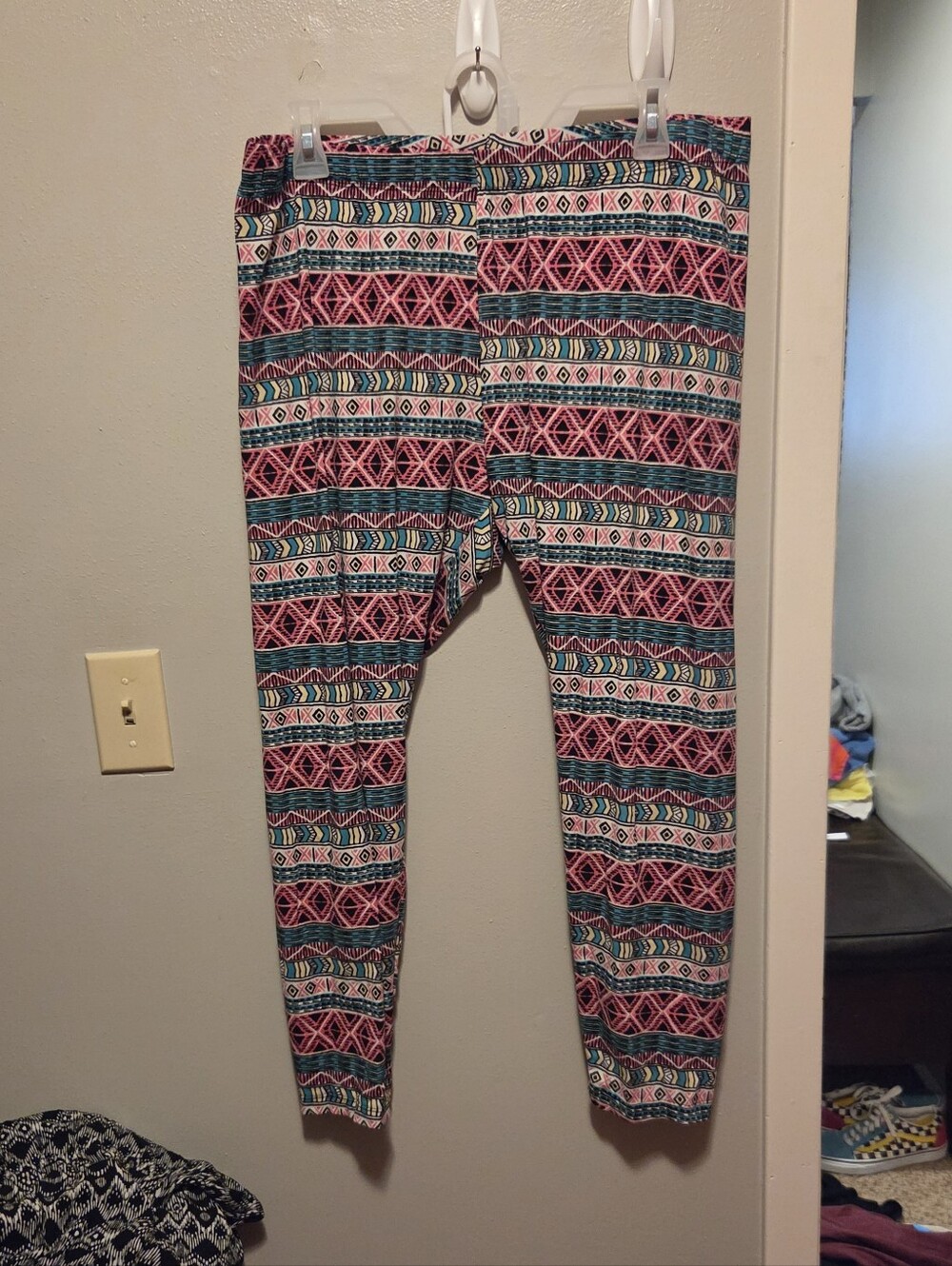 Aztec Print Leggings - Pink & Teal